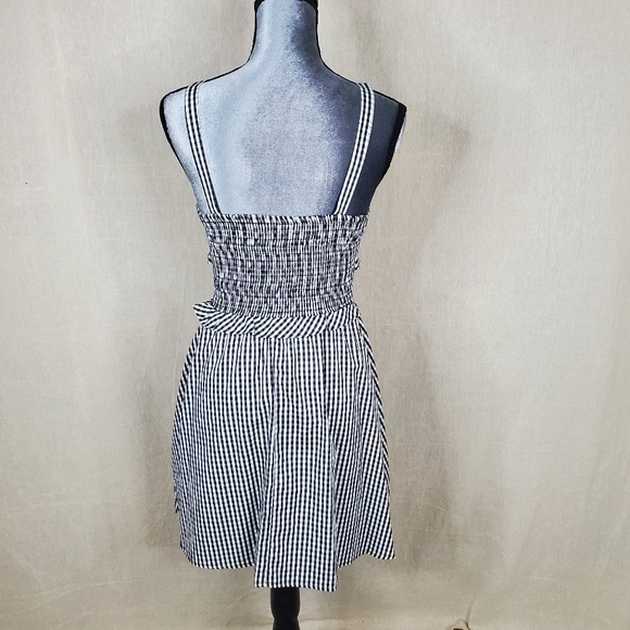 Speechless Gingham Plaid Smocked Mini Sundress Black and White Size 7 - Picture 4 of 10